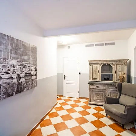 Luxury Petra With Terrace And View