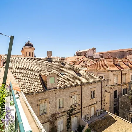 Luxury Petra With Terrace And View
