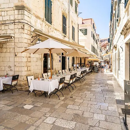 Luxury Petra With Terrace And View Appartamento *