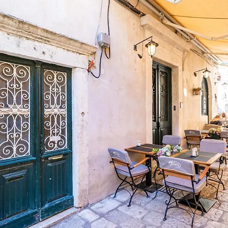 Luxury Petra With Terrace And View דירה דוברובניק