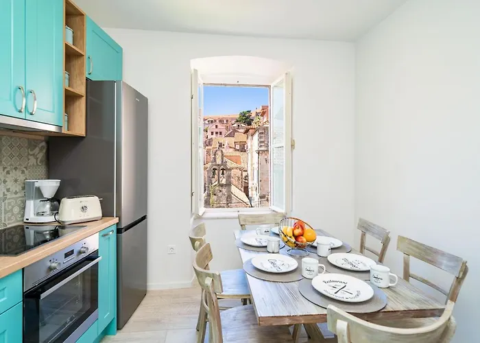 Luxury Petra With Terrace And View Apartament